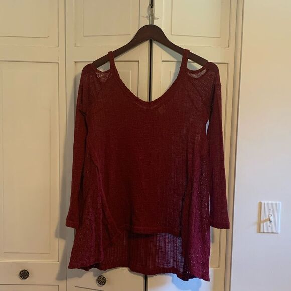 Xhilaration Red Cold Shoulder Sweater - Picture 3 of 10